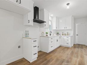 9525 Holmes Avenue, Los Angeles CA 90002