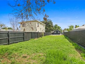 9525 Holmes Avenue, Los Angeles CA 90002