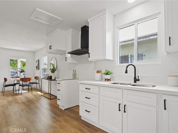 9525 Holmes Avenue, Los Angeles CA 90002