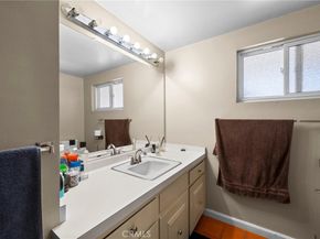 1458 N Mountain Avenue, Claremont CA 91711