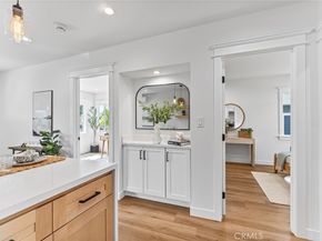 2811 E 15th Street, Long Beach CA 90804