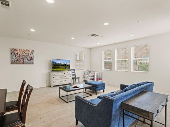 11591 Cantara, Chino CA 91710