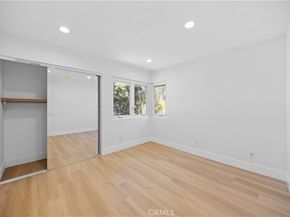 12 Oakdale, Irvine CA 92604