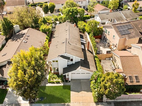 12 Oakdale, Irvine CA 92604