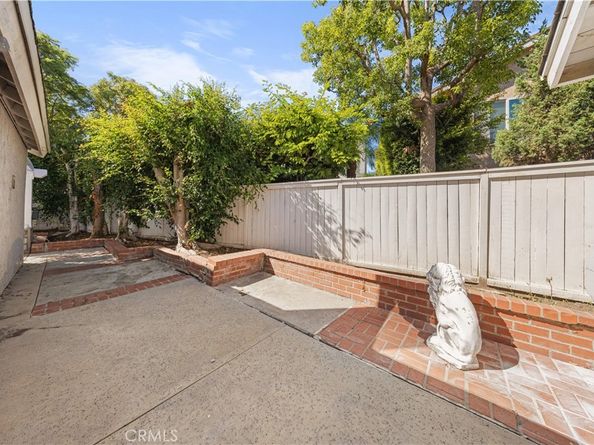 12 Oakdale, Irvine CA 92604