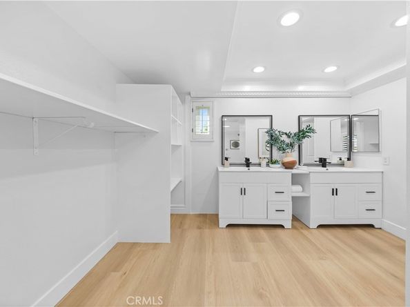 12 Oakdale, Irvine CA 92604