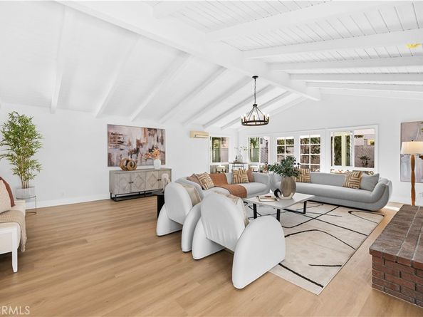 12 Oakdale, Irvine CA 92604