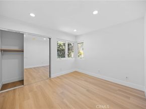 12 Oakdale, Irvine CA 92604