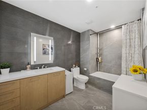 400 S Broadway 924, Los Angeles CA 90013