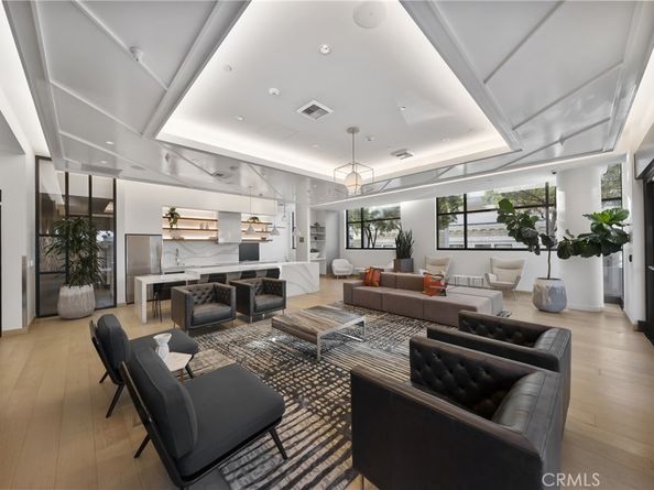 400 S Broadway 924, Los Angeles CA 90013