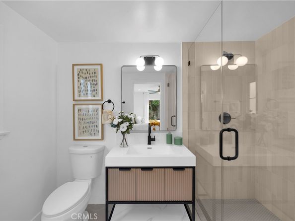 16938 Knapp Street, Northridge CA 91343