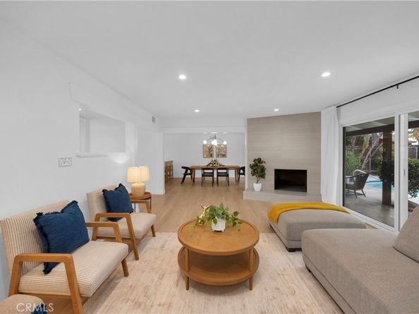 16938 Knapp Street, Northridge CA 91343