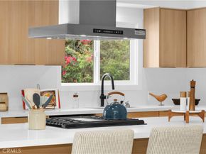 16938 Knapp Street, Northridge CA 91343