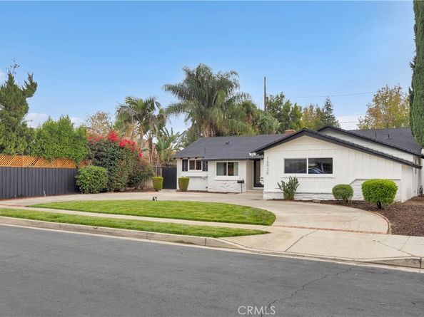 16938 Knapp Street, Northridge CA 91343