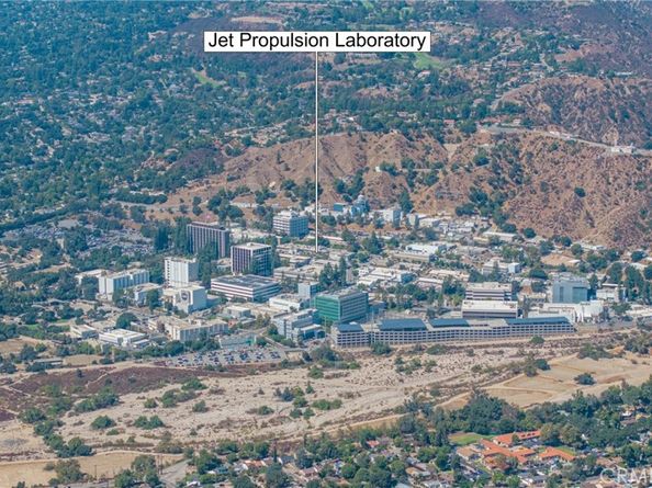 2461 Saint Pierre, Altadena CA 91001