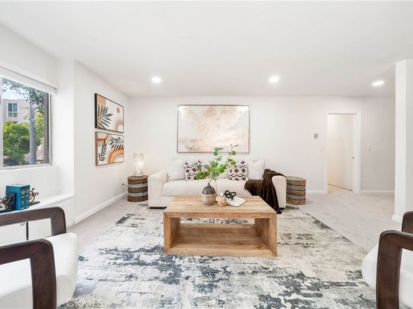 5674 Windsor Way 201, Culver City CA 90230