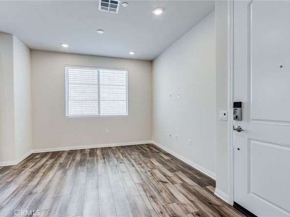 1431 Prairie Rose Ln, Upland CA 91786
