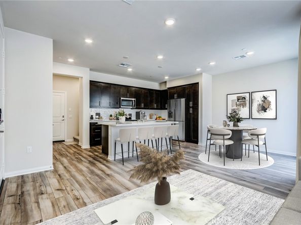 1431 Prairie Rose Ln, Upland CA 91786