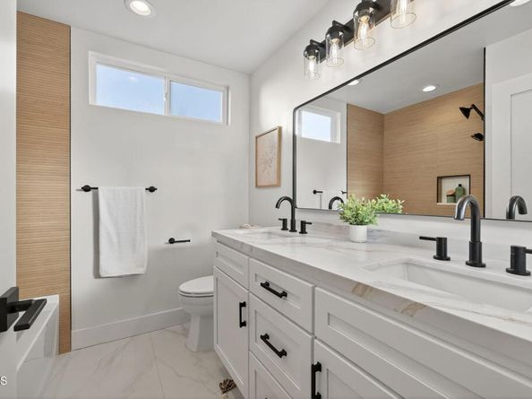 18924 Halsted Street, Northridge CA 91324