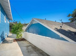 2537 Elsinore St, Silver Lake CA 90026