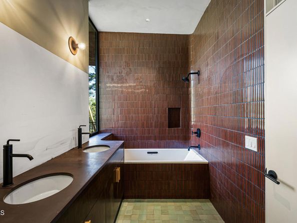 596 Quail Drive, Los Angeles CA 90065