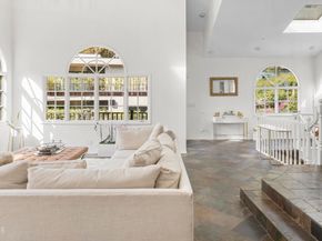 8032 Willow Glen Road, Los Angeles CA 90046