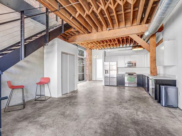 527 Molino Street 111, Los Angeles CA 90013