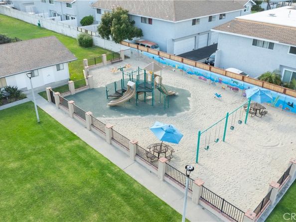 19846 Lures Lane, Huntington Beach CA 92646