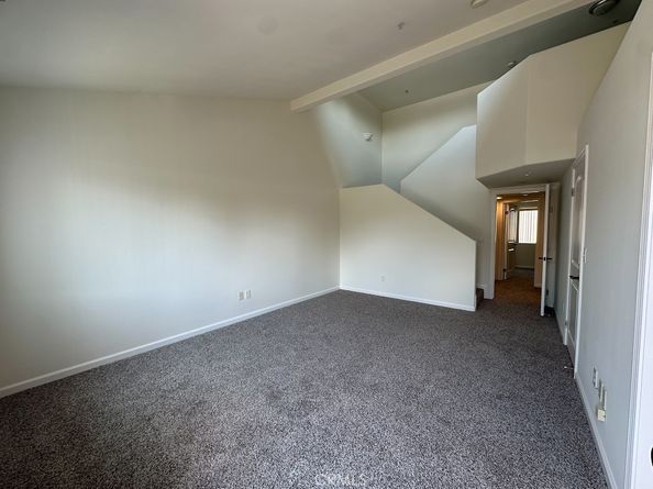 6446 Woodley Avenue 3, Lake Balboa CA 91406