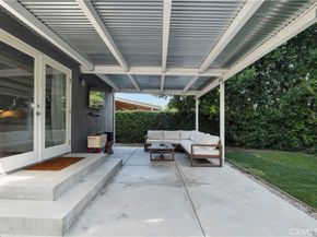 6458 Hanna, Woodland Hills CA 91303