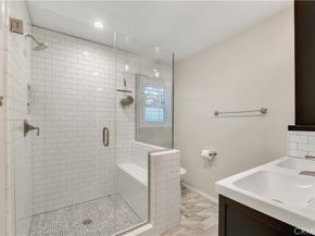 6458 Hanna, Woodland Hills CA 91303
