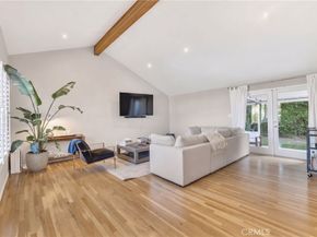 6458 Hanna, Woodland Hills CA 91303