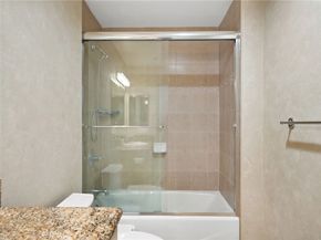 555 E Santa Anita 301, Burbank CA 91501