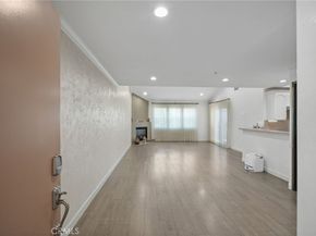 555 E Santa Anita 301, Burbank CA 91501