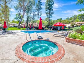 27416 Rondell Street, Agoura Hills CA 91301