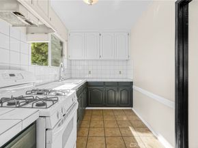 11290 Ivy Place, Los Angeles CA 90064