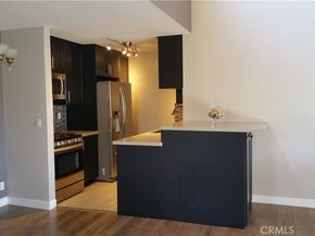 20134 Leadwell 307, Winnetka CA 91306