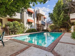 5652 Yolanda Avenue 7, Tarzana CA 91356