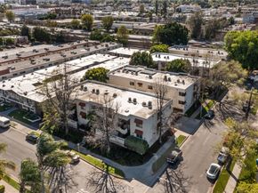 5652 Yolanda Avenue 7, Tarzana CA 91356