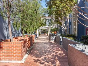 17711 Margate 313, Encino CA 91316