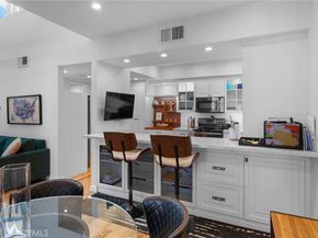 17711 Margate 313, Encino CA 91316