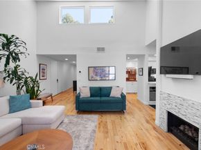 17711 Margate 313, Encino CA 91316