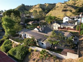 924 Irving Drive, Burbank CA 91504