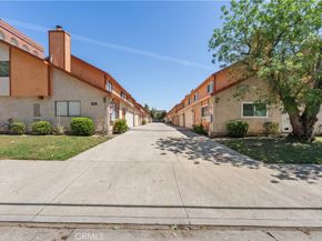 9946 Owensmouth 9, Chatsworth CA 91311