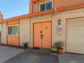 9946 Owensmouth 9, Chatsworth CA 91311