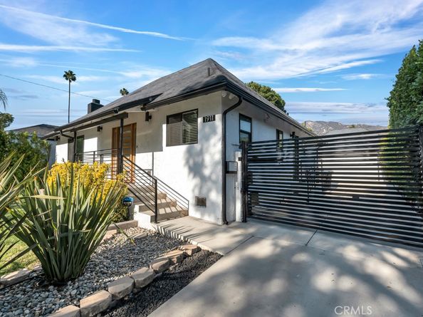 1911 W Kenneth, Glendale CA 91201