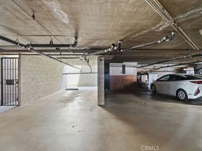 1000 E Windsor Road 9, Glendale CA 91205
