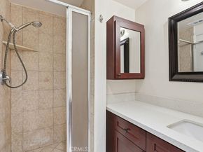 1000 E Windsor Road 9, Glendale CA 91205