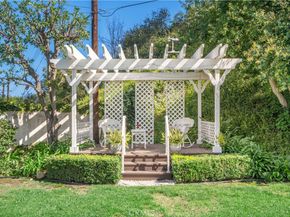 5942 Salamea Avenue, Woodland Hills CA 91367