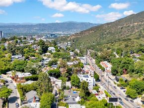 3374 Floyd, Los Angeles CA 90068